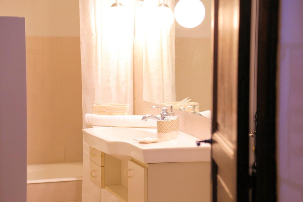 Chateau Du Bu Anctoville Habitación foto