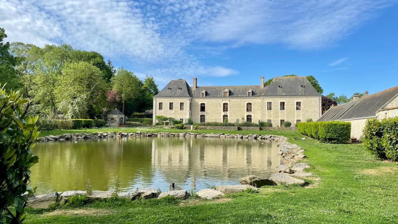 Chateau Du Bu Anctoville Exterior foto